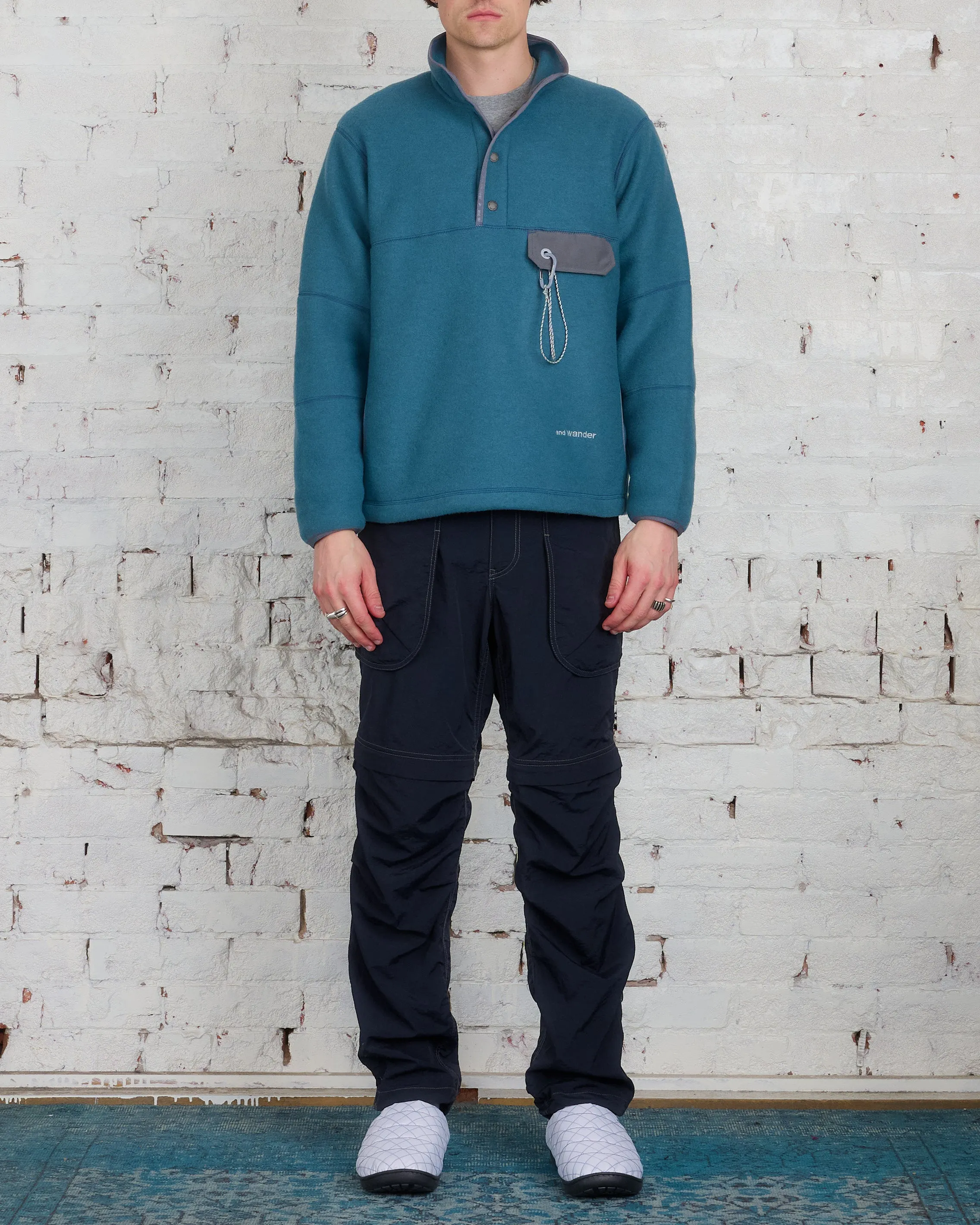 and wander Calamai Tech Wool Fleece Pullover Blue Gray