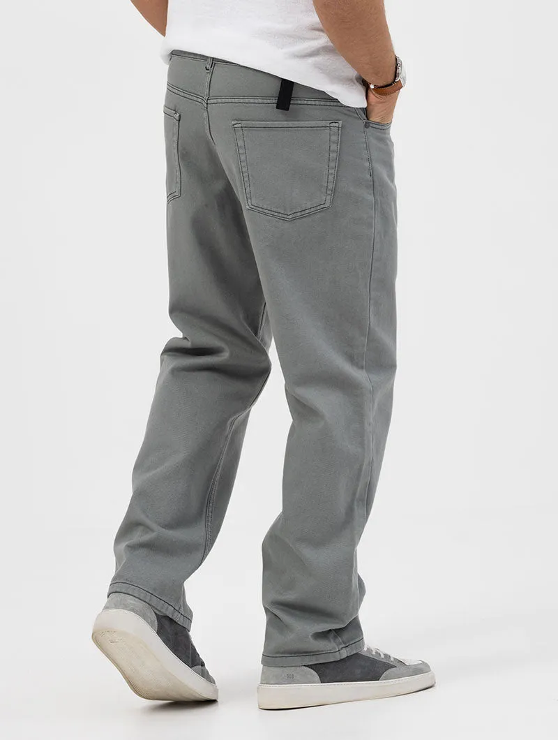CORBIN STRAIGHT JEANS IN GREY