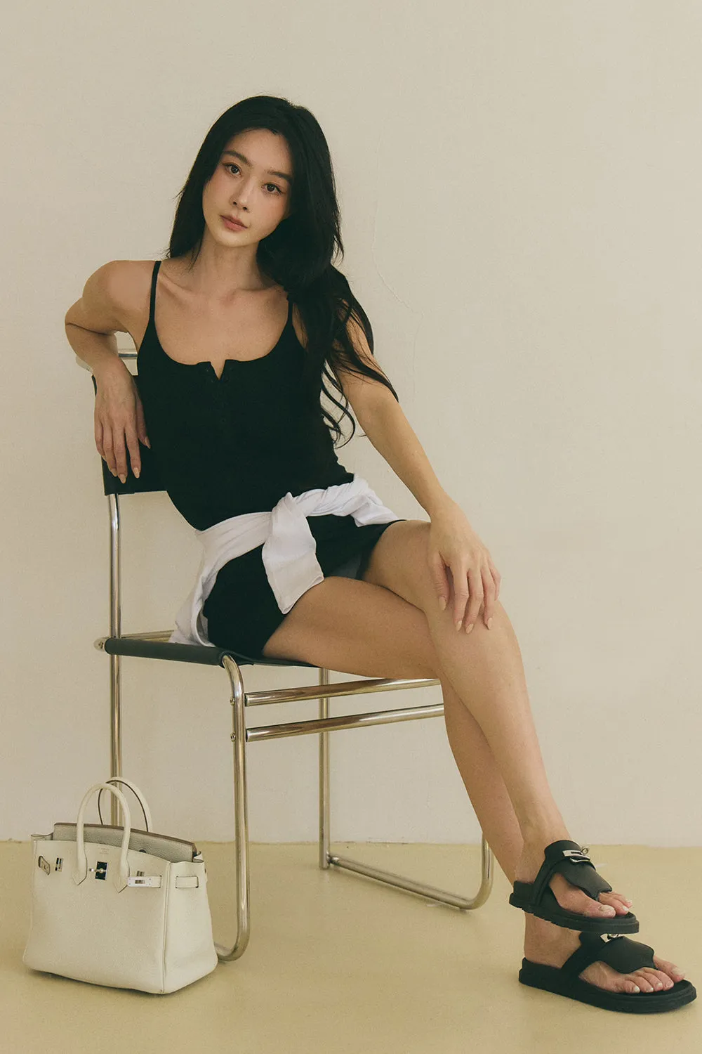 一見鍾情羅紋細肩詐騙胸襯墊短洋裝（附兩種胸墊）<br>Elegant Rib Knit Mini Bra Dress