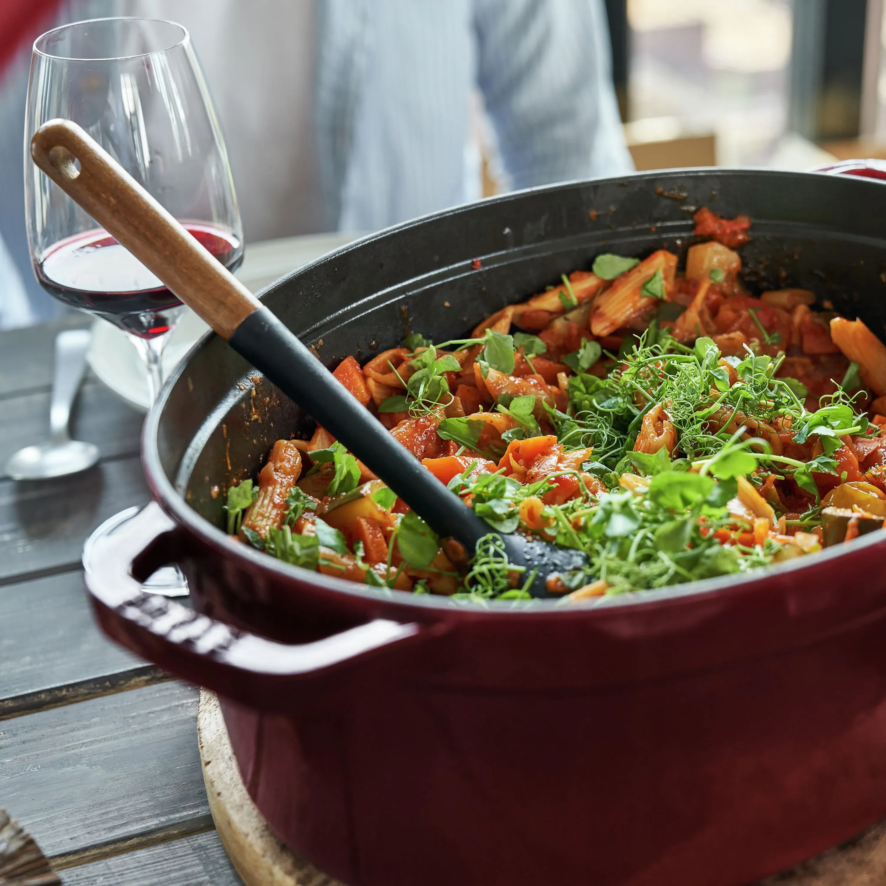 Staub 7-quart Grenadine Oval Dutch Oven