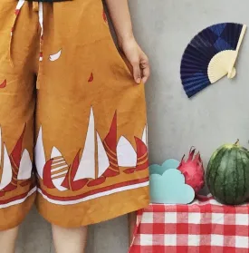 Summer Gulls | Vintage 1970s 1980s mustard yellow Sailboat Yatch print Culottes